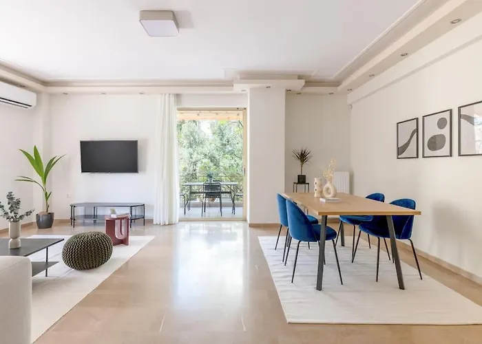 Captivating 2Br Apartment In Chalandri By Upstreet